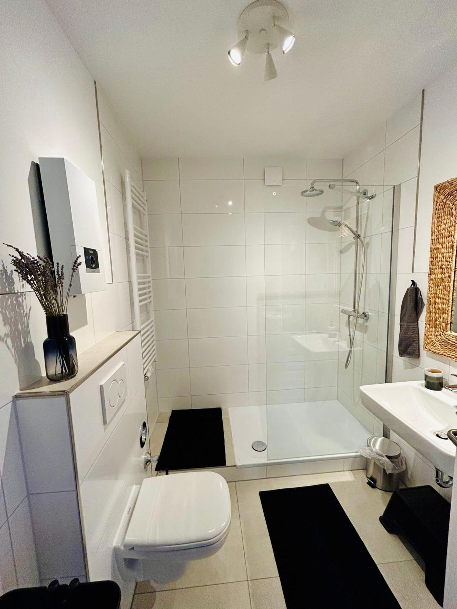 Feelslikehome - Wunderschoene Und Zentrale Wohnung Mit Balkon&Parkplatz Bochum Exterior photo